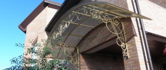 Canopy over the porch: TOP-80 ideas for a canopy over the entrance